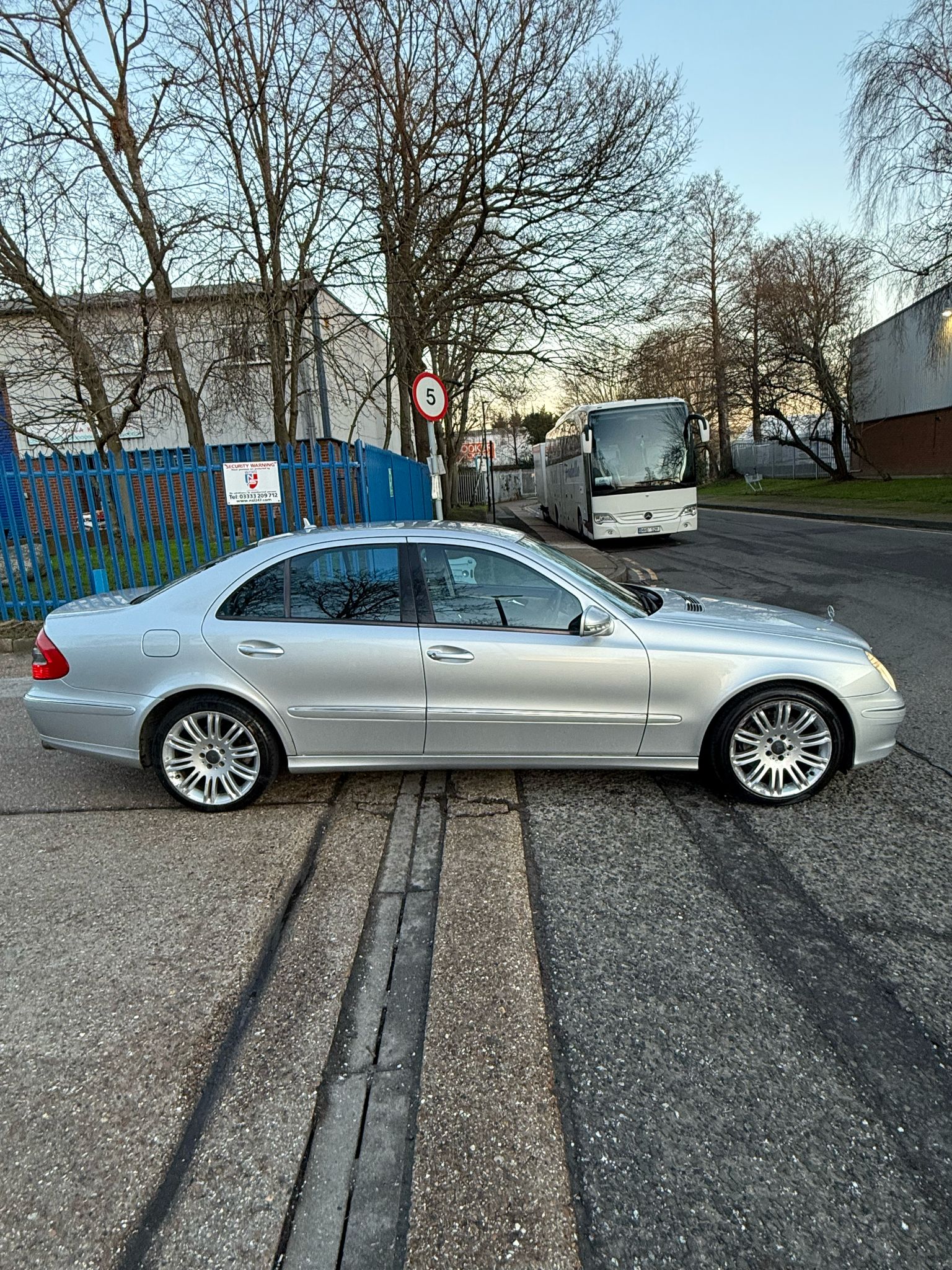 Ediz Taksi vehicle 4